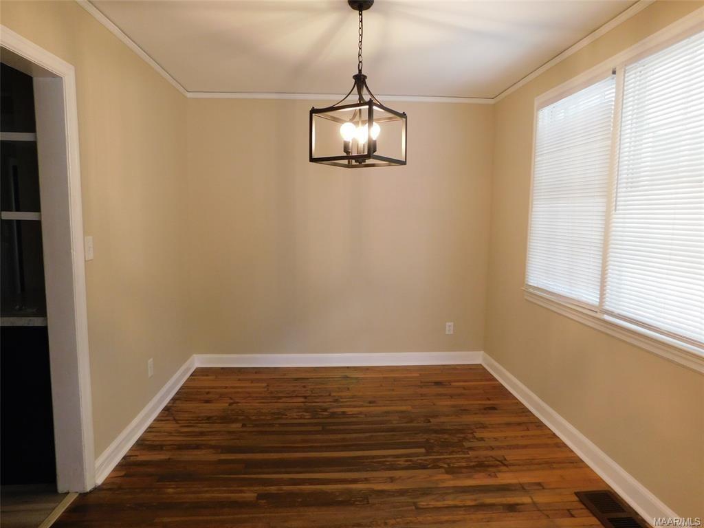 Building Photo - 3547 N Wareingwood Dr