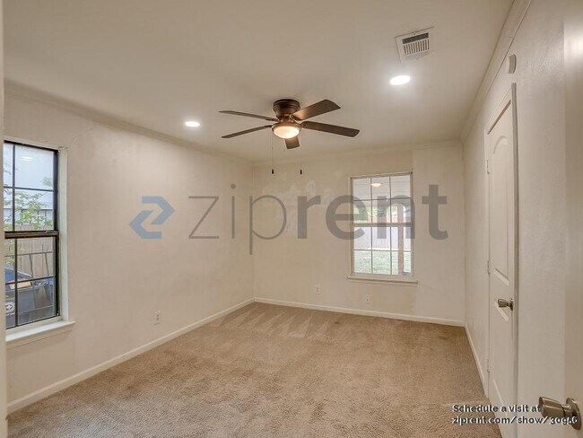 Building Photo - 8826 Bruton Rd