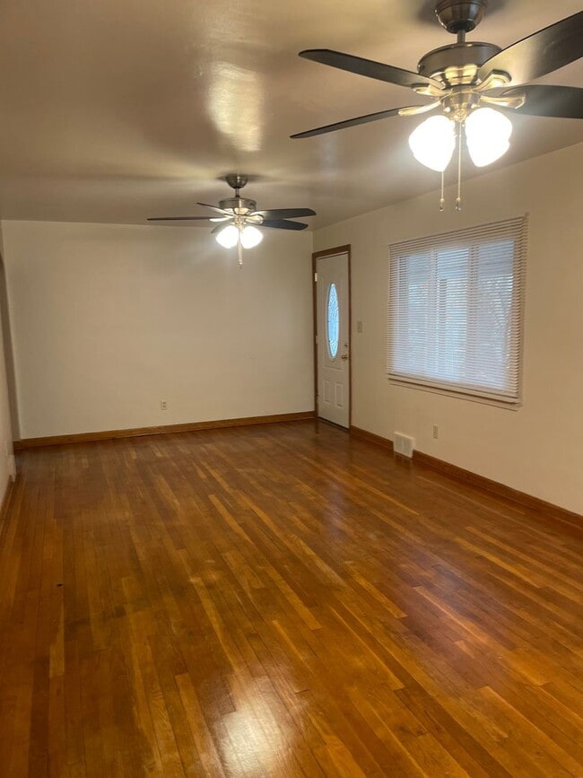 Building Photo - 8986 King Graves Rd NE