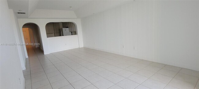 Building Photo - 10710 NW 66th St