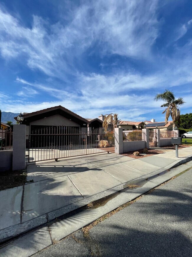 Building Photo - 31325 Avenida La Gaviota