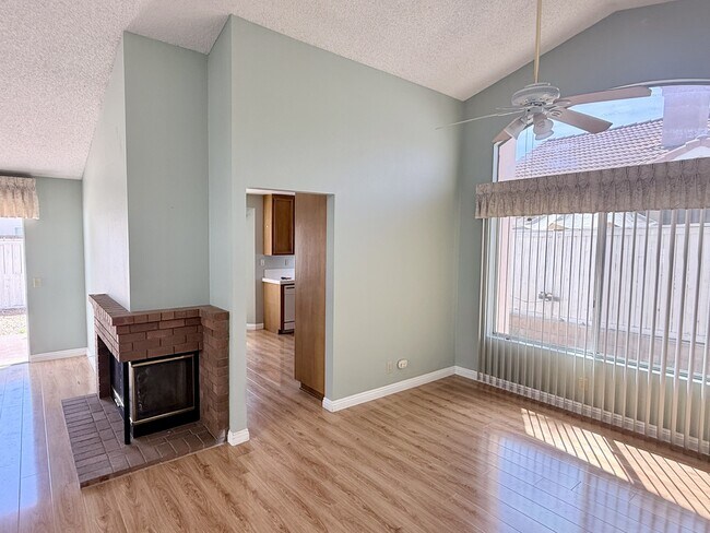 Building Photo - 28088 Orangegrove Ave