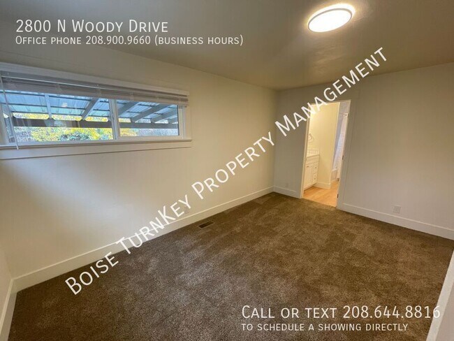 Building Photo - 2800 N Woody Ln