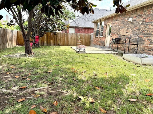 Building Photo - 9724 Windburn Dr