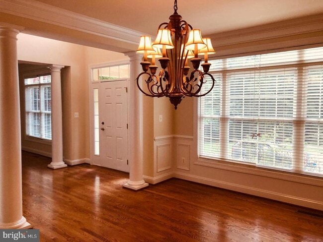 Building Photo - 8533 Gallahan Ct