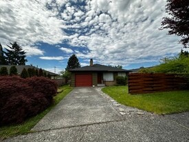 Building Photo - 2344 N Winnifred St