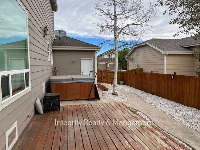 Building Photo - 17754 E Sundew St