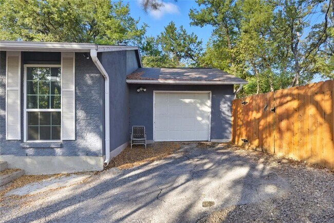 Building Photo - 5401 Agua Caliente Cove