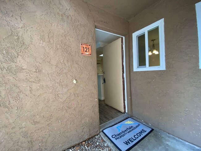 Building Photo - 2bed/2bath home in Mission Park Community!