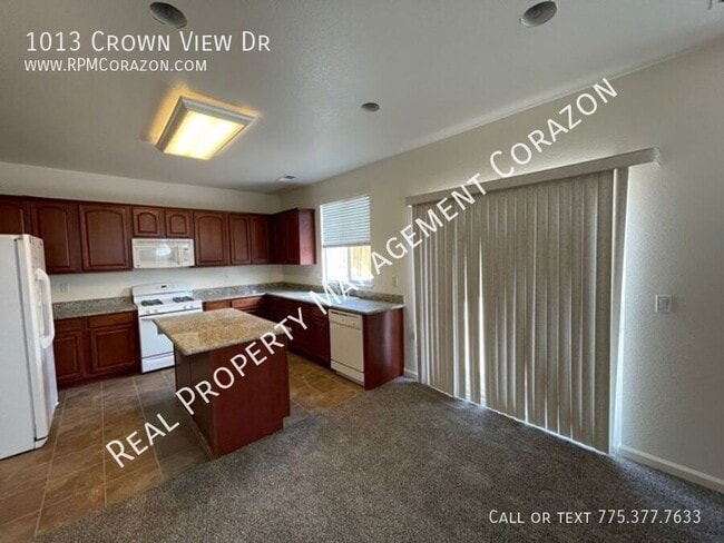 Building Photo - 1013 Crown View Dr