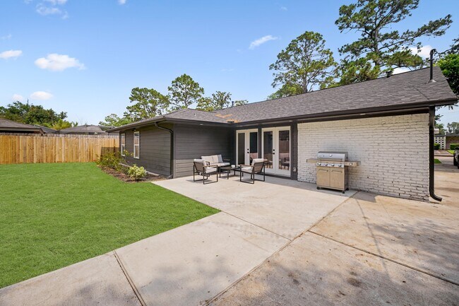 Building Photo - 5630 Lymbar Dr