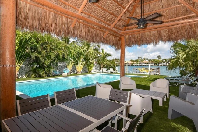 Building Photo - 641 86th St