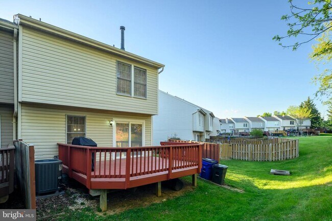 Building Photo - 7951 Brightmeadow Ct
