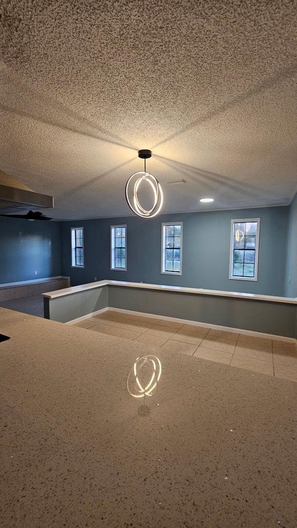 Building Photo - Beautiful 4BR 2BA home in Lakeland, GA