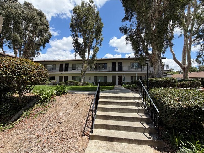 Building Photo - 1330 W Lambert Rd