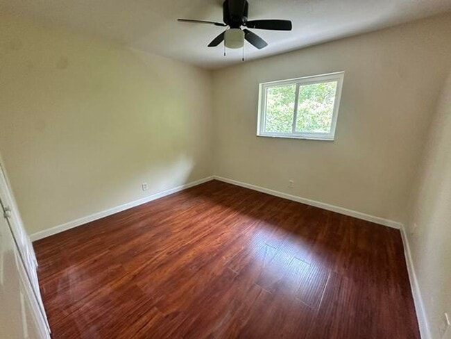 Building Photo - 5614 Blueberry Ct