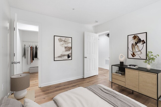 Building Photo - 7022 Dasher Farm Ct