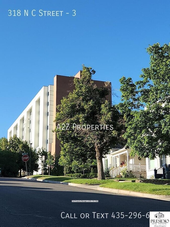 Building Photo - 318 N Center St