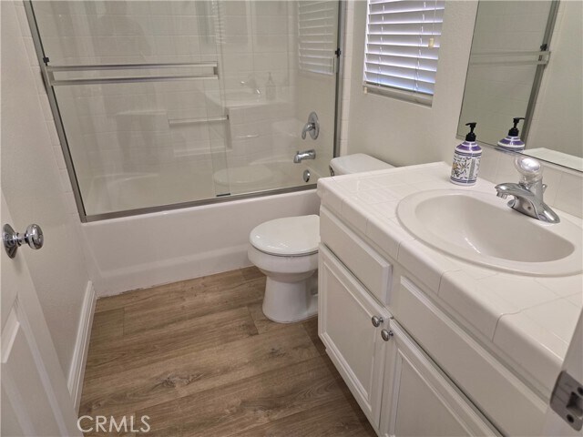 Building Photo - 31532 Royal Oaks Dr