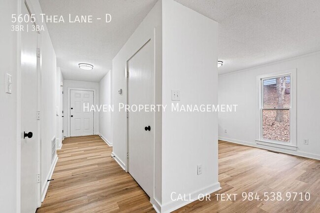 Building Photo - 5605 Thea Ln
