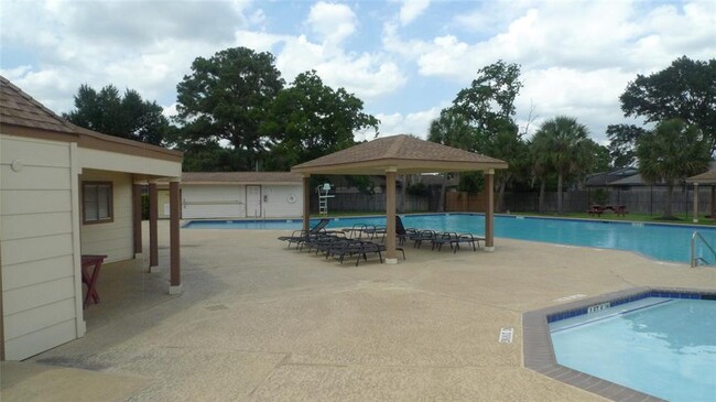 Building Photo - 11311 Verlaine Dr