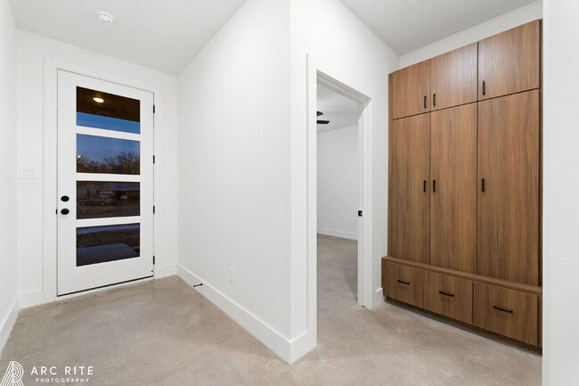 Building Photo - Pre-Leasing Fall of 2026!! Luxury Homes!!