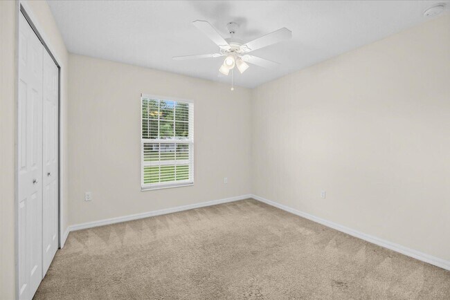 Building Photo - 8736 98th Ct