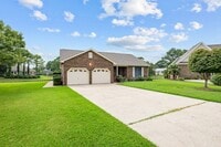 Building Photo - Private Dock Waterfront! Beautiful 3BR/2BA Gem in Fairfield Harbour!