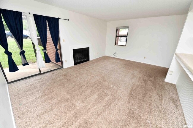 Building Photo - 5734 Autumn Ridge Ct