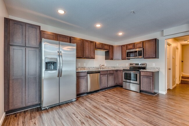 Building Photo - END UNIT townhome available July 01 $1825.00