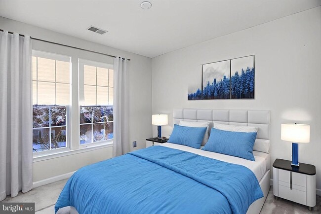 Building Photo - 10159 Elgin Way