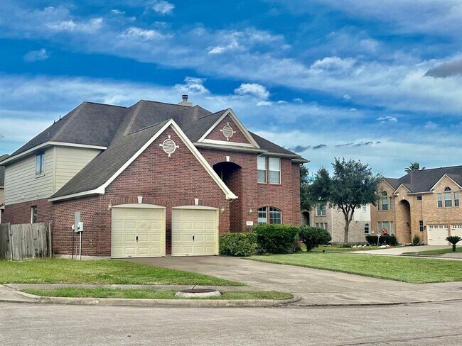 Building Photo - 1322 Magnolia Dale Dr