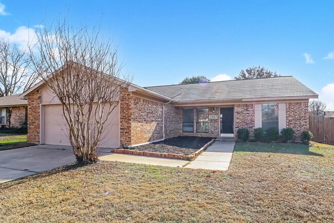 Building Photo - 2917 Highlawn Terrace
