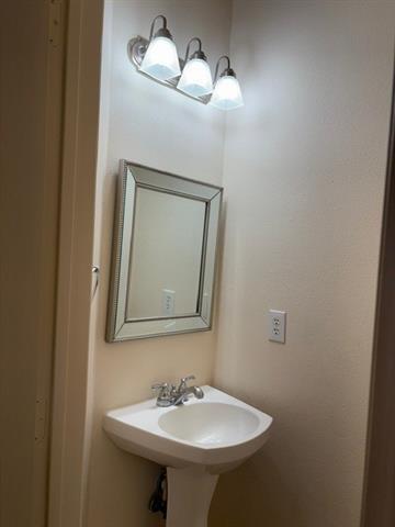 Building Photo - 5357 Gatesworth Ln