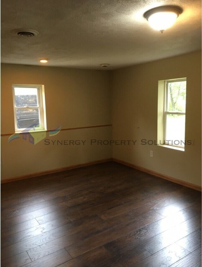 Building Photo - Madison Ranch