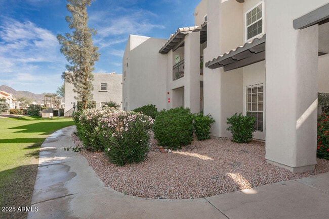 Building Photo - 14145 N 92nd St