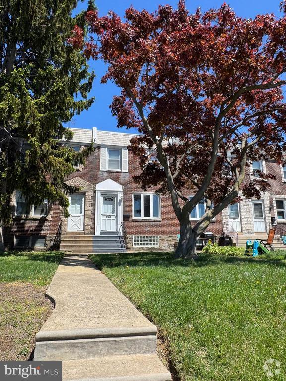 Building Photo - 3503 Hartel Ave