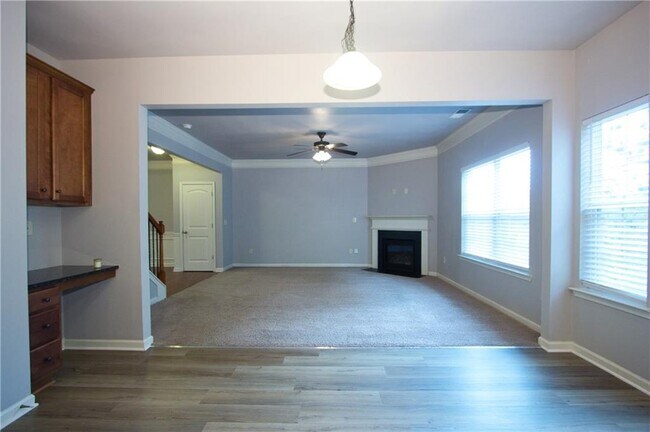 Building Photo - 960 Franklin Mill Trace