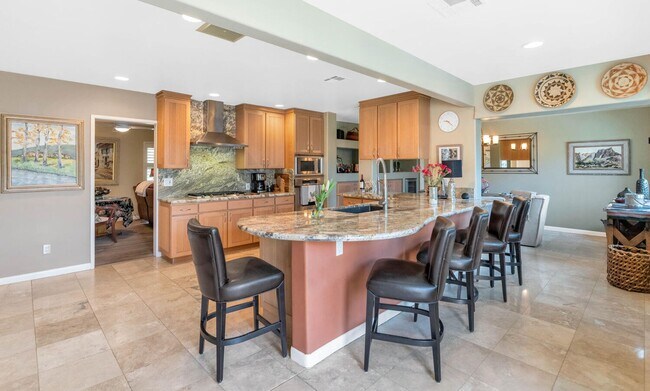Building Photo - Rates Vary: $4,495 - $9,995
