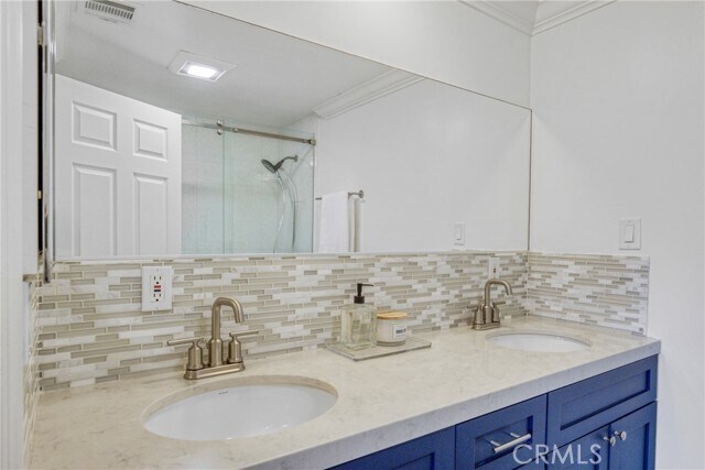 Building Photo - 2461 Allanjay Pl