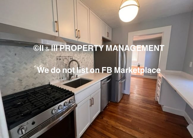 Building Photo - 5508 W 61st St