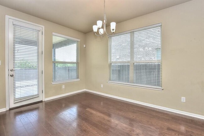 Building Photo - 1232 Clearwing Cir