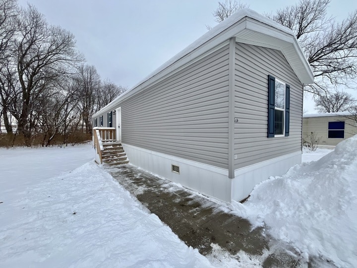 Building Photo - 3701 2nd St