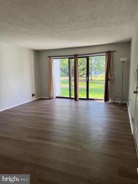 Building Photo - 27 Mendrey Ct