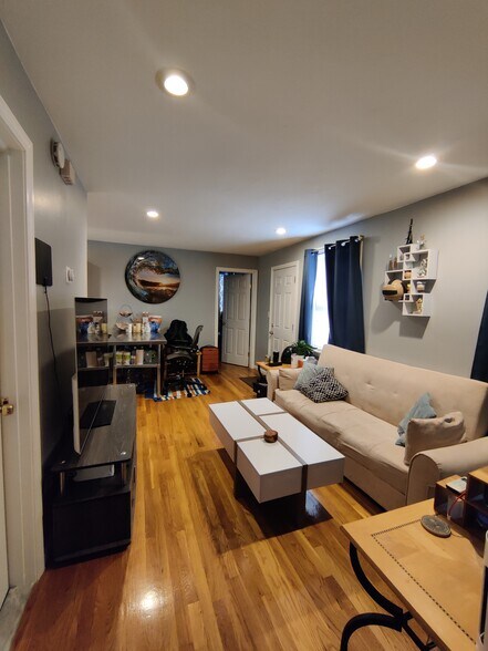 Living Room - 235 Columbia Rd