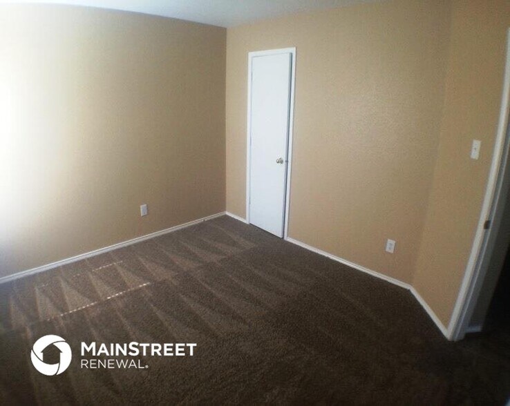 Building Photo - 112 Bushel Ln