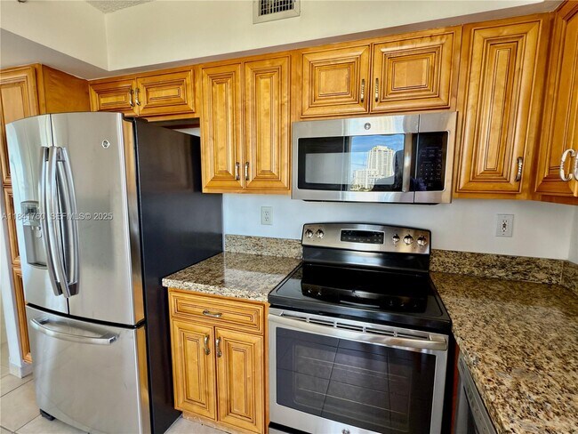 Building Photo - 3300 NE 192 St