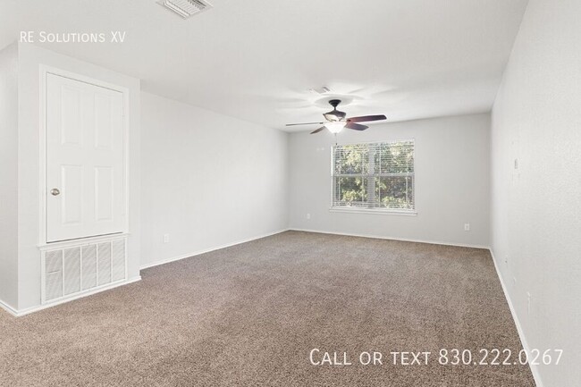 Building Photo - 939 Spello Cir