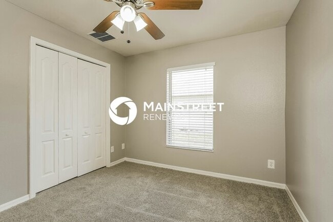 Building Photo - 3 Bedroom Pet-Friendly Home in Lehigh Acres, FL with Main Street Renewal