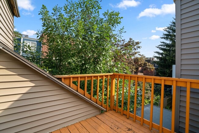 Building Photo - 7 Albion Pl